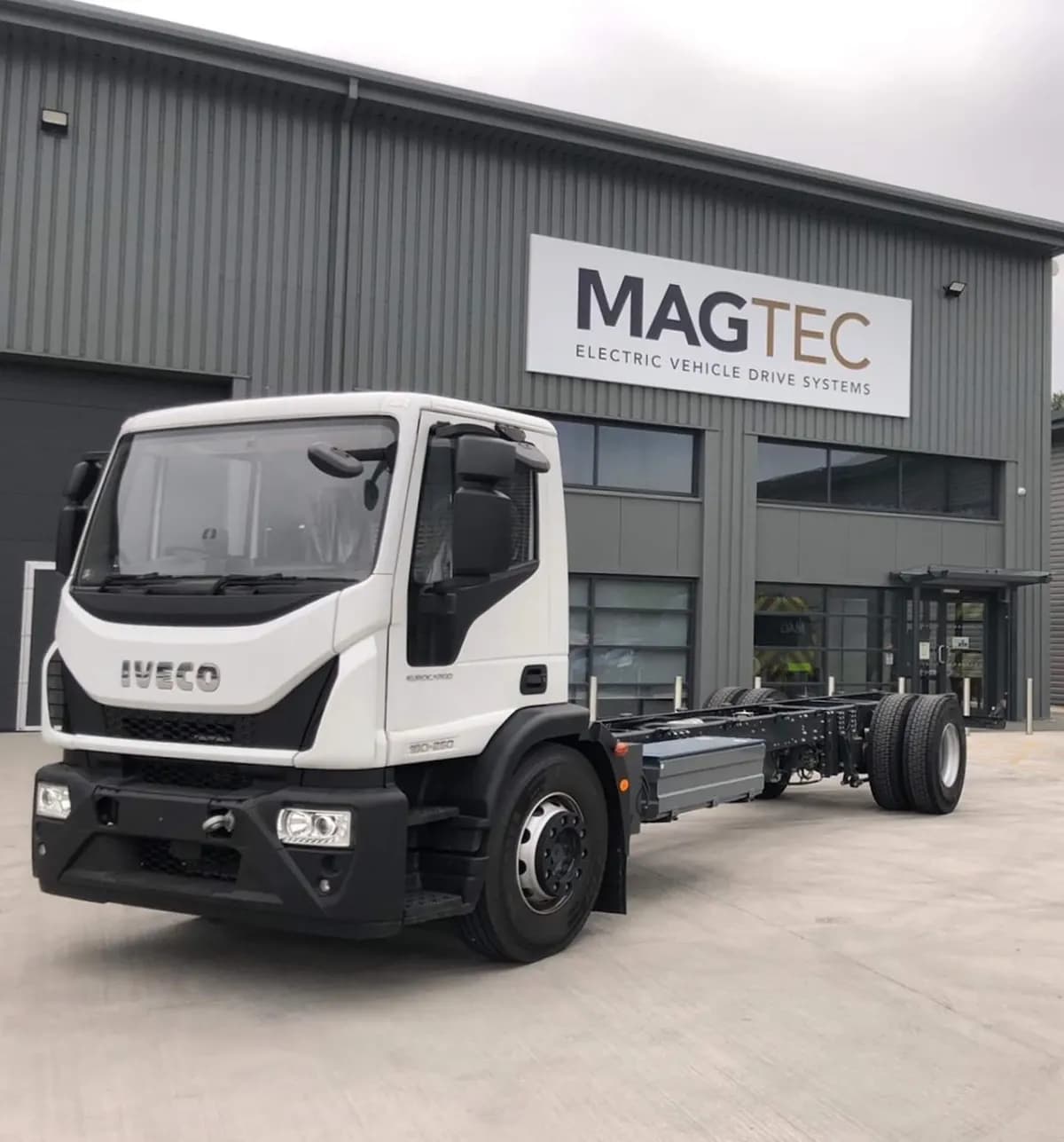 Magtec electric HGV at depot with Magtec branding from Dynamon ZERO case study