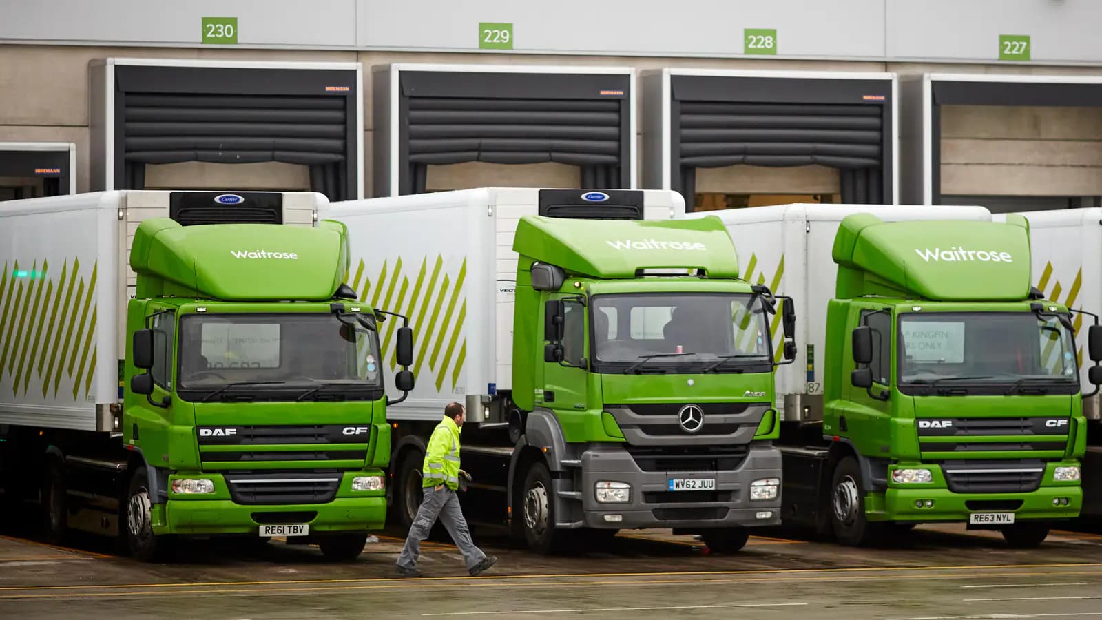 HGV fleet at a distribution centre — hardware trials for smarter procurement
